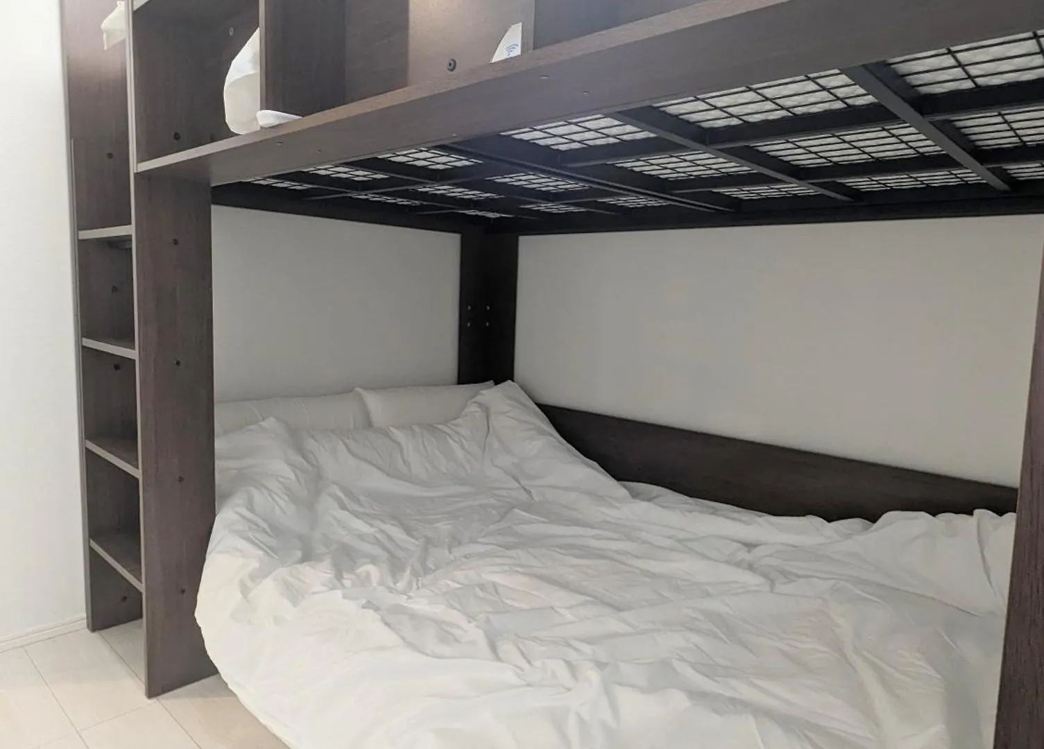 Holiday home I Hotel Skytreeまで14分 最大10人 新築 一戸貸 Wifi完備 洗濯乾燥機 駐車場二台分 植物好き Tokyo