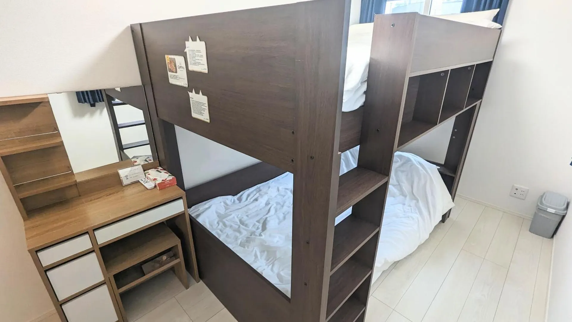 Holiday home I Hotel Skytreeまで14分 最大10人 新築 一戸貸 Wifi完備 洗濯乾燥機 駐車場二台分 植物好き Tokyo