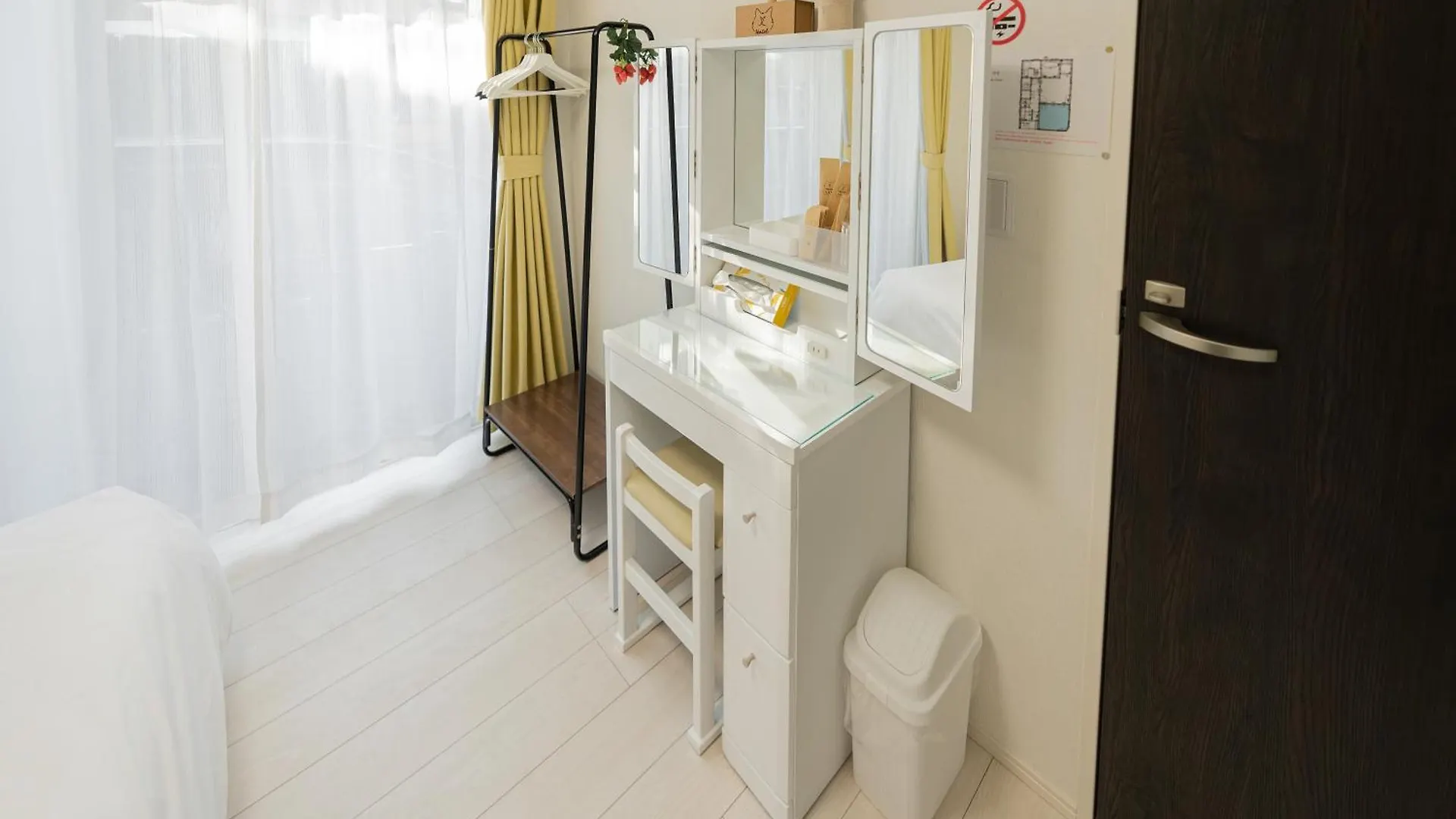 Holiday home I Hotel Skytreeまで14分 最大10人 新築 一戸貸 Wifi完備 洗濯乾燥機 駐車場二台分 植物好き Tokyo